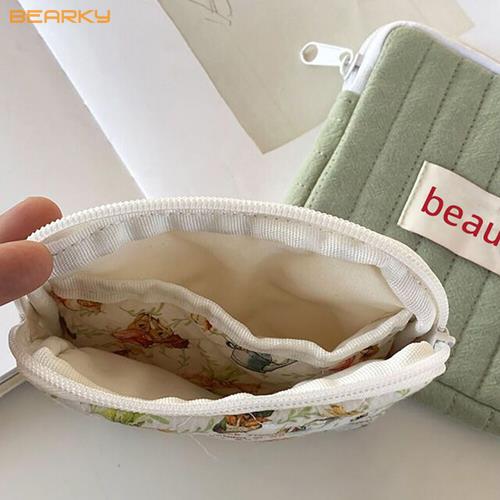 best-makeup-organizer-bag (4)